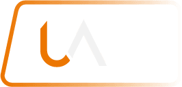 ogotipo de UA HVAC SYSTEMS con el distintivo ícono naranja y blanco dentro de un marco rectangular suave, acompañado por el texto "HVAC SYSTEMS" y el eslogan "Expertos en HVAC, Líderes en Tecnología".